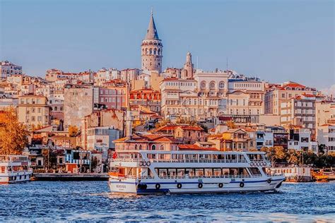 Bosphorus Cruise with Audio Tour in Istanbul 2024