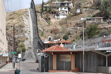 Baseball returns in border town of Nogales