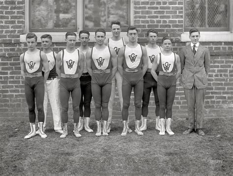 Shorpy Historical Picture Archive :: Men in Tights: 1910 high ...