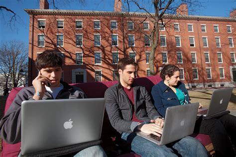 How Harvard students, and their college experience, have changed since ...