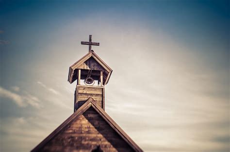 Christmas Bells: The Tradition and History of Bell Ringing - Jacobs ...