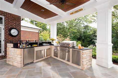 20+30+ Stone Outdoor Kitchen Ideas – HOMYRACKS