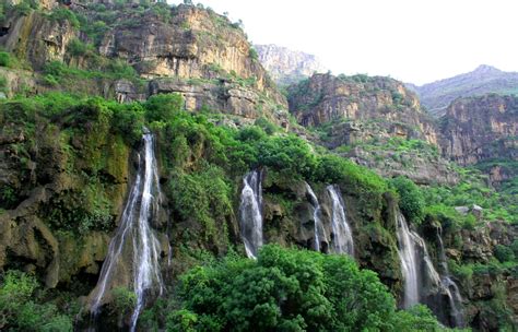 Stunning waterfalls, Iraq | Schilderij