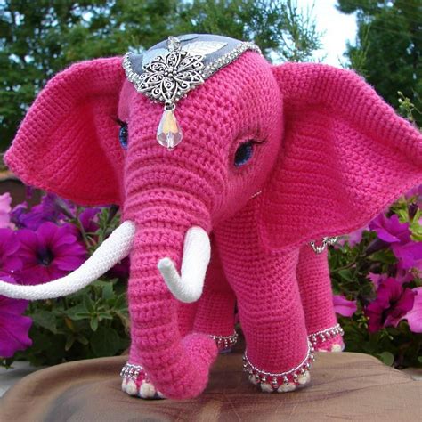 Amigurumi Elephant Free Pattern - Amigurumi.repin.live in 2020 ...