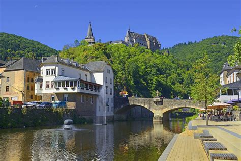 The beautiful medieval castle in Vianden, a small village in Luxembourg ...