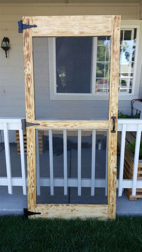 Simple diy pallet screen door | Diy screen door, Diy door, Screen door