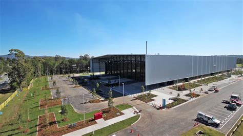 Coomera Indoor Sports Complex construction time-lapse - YouTube