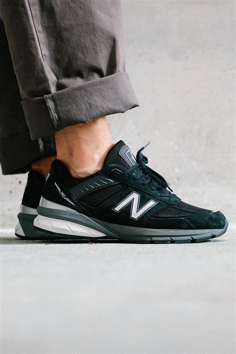 Here's Your Best Look Yet at New Balance’s Updated 990v5