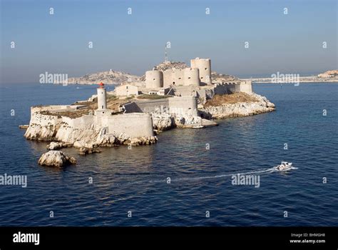 Chateau d'if marseille hi-res stock photography and images - Alamy