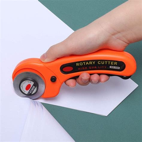 Top 10 Best Rotary Cutters for Fabric in 2023 Reviews | Buyer’s Guide