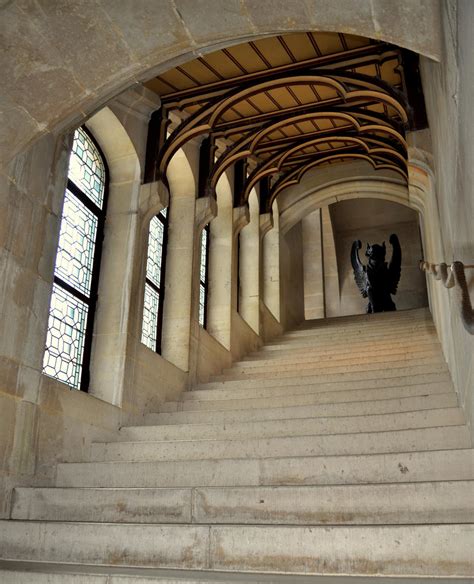 Pierrefonds Castle - Camelot staircase interior by MorgainePendragon on ...