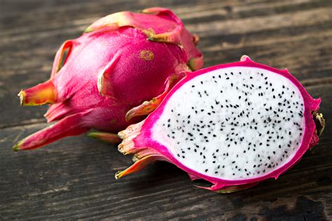 The Health Benefits of Dragon Fruit - ORO GOLD School