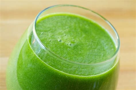 Suco verde: veja os benefícios e aprenda 5 deliciosas receitas