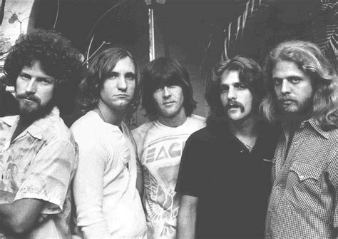 Biographical profile of classic rock band Eagles