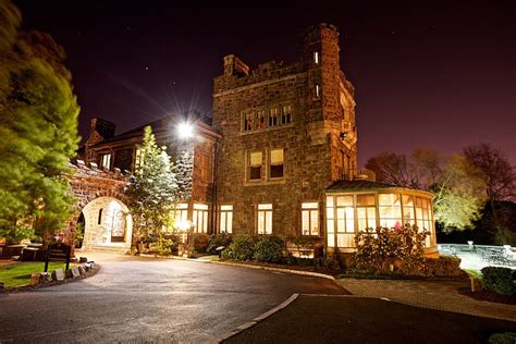 Book Tarrytown House Estate on the Hudson in Tarrytown | Hotels.com