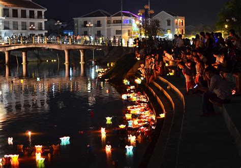 Hoi An Lantern Full Moon Festival 2024 in Vietnam - Rove.me