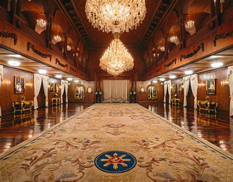 Malacanang palace | Malacanang palace, Forbes park, Best casino