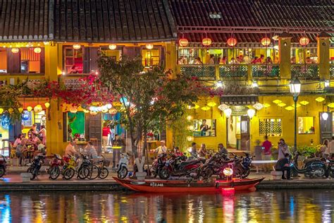 Hoi An Lantern Festival – Central Vietnam Guide