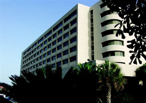 DOUBLETREE BY HILTON HOTEL HOUSTON HOBBY AIRPORT - Updated October 2024 ...