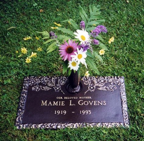 Flat Bronze Cemetery Marker With Vase Dogwood Rock Edge - Etsy