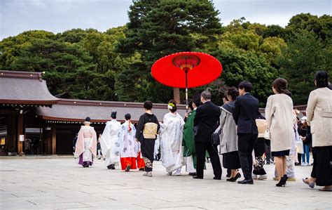 Japanese Traditional Wedding: All You Need to Know