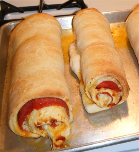 Pepperoni Rolls ~ Delicious Food Recipes