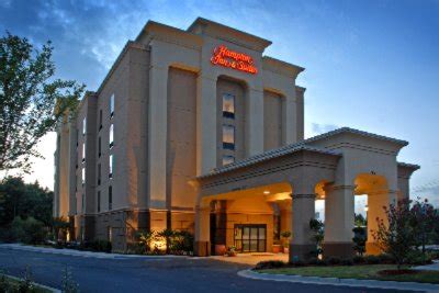 HAMPTON INN® & SUITES ATLANTA SIX FLAGS - Lithia Springs GA 999 Bob ...