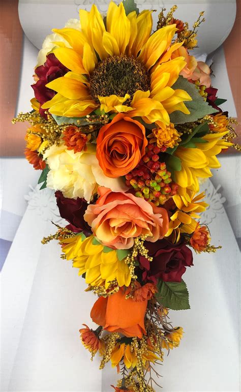 225 Sunflower Wedding Ideas That Almost Made Me Cry ⋆ THE ENDEARING ...