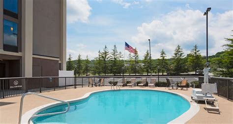 Somerset, PA Hotels - Hampton Inn Somerset