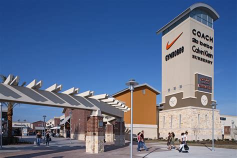 Complete List Of Stores Located At Houston Premium Outlets® - A ...