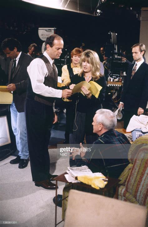 A behind the scenes shot : r/Frasier