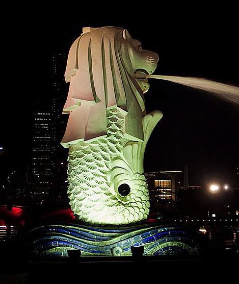 The Singapore Merlion : Beautiful Symbolism of a Country using ...