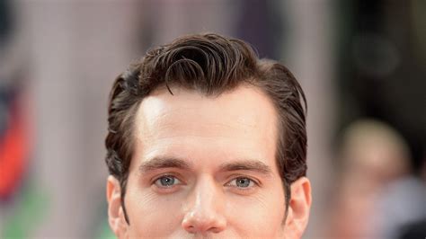 Henry Cavill's moustache removed with CGI in Justice League | Glamour UK