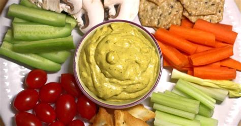 Curry Dip for Veggies, Crackers, Chips – Snappy Living