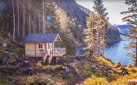 18 Beautifully Remote Cabin Rentals in the U.S. - Territory Supply