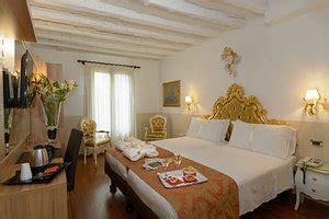 UNAHOTELS ALA VENEZIA - Updated 2024 Prices & Hotel Reviews (Venice, Italy)