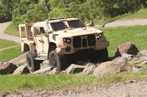 GM Duramax Motors To Power JLTV HUMVEE Replacement