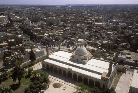 MichaelYamashita | An aerial view of the city of Mosul, Iraq.