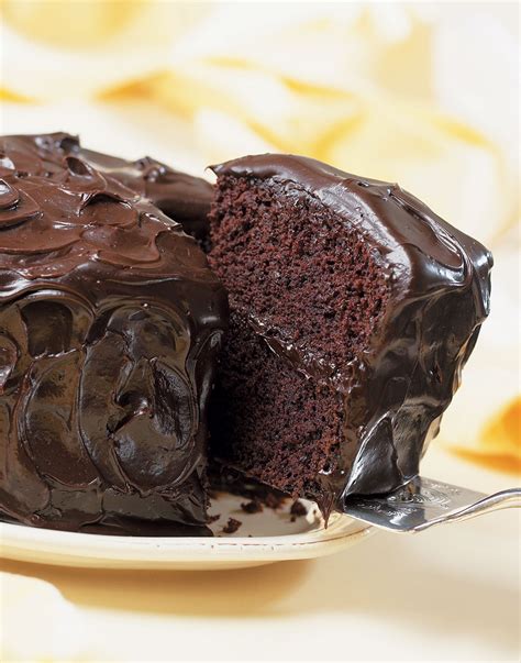 Old-Fashioned Chocolate Cake with Glossy Chocolate Icing Recipe