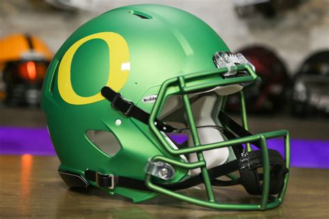 Oregon Ducks Riddell Speed Authentic Helmet - Apple Green – Green ...