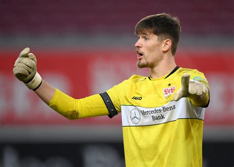 Borussia Dortmund set to sign Stuttgart goalkeeper Gregor Kobel