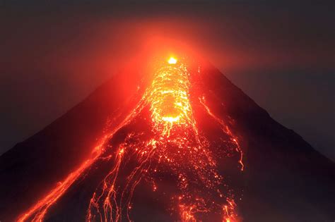 A volcano in the Philippines is threatening a major eruption