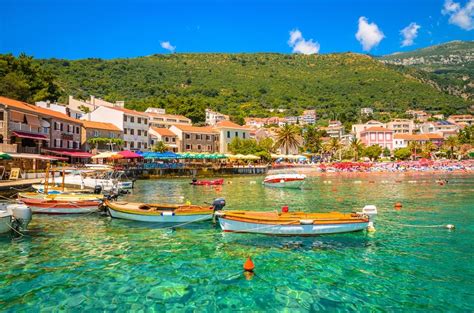 Petrovac | © Olena Z/Shutterstock European Vacation, Vacation Spots ...