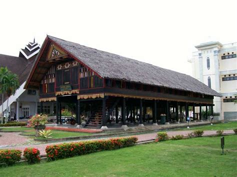 Rumoh Aceh, The Aceh Traditional House ⋆ travellingto.asia