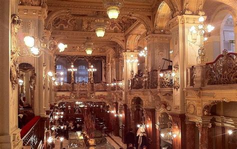 Die historischen Cafés von Budapest - Budapest Besuchen