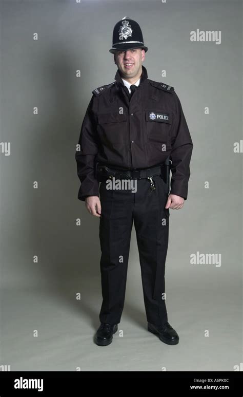 Police constable in full uniform UK Stock Photo - Alamy