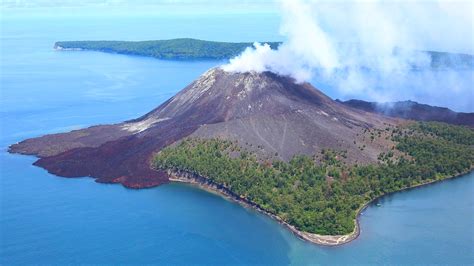 Insula Krakatau - Insule Exotice din Toată Lumea!