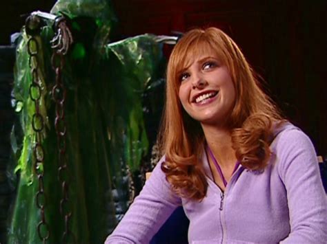 Behind the scenes of scooby doo screencap - Sarah Michelle Gellar Image ...