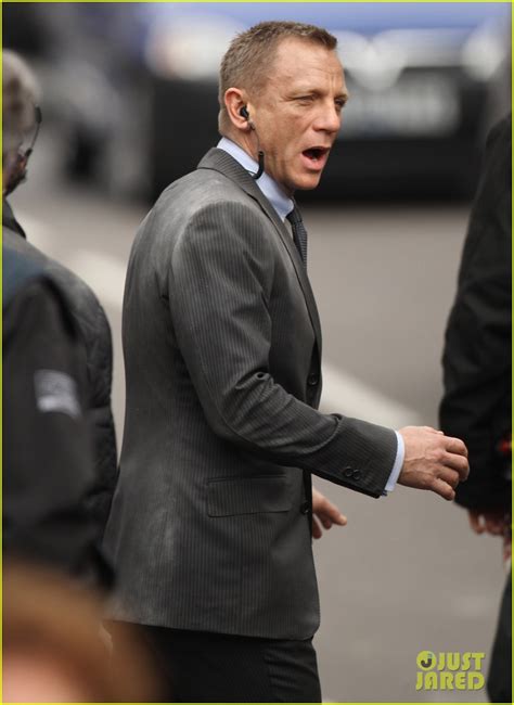 Daniel Craig & Javier Bardem: 'Skyfall' Set!: Photo 2638034 | Daniel ...