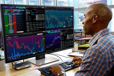 Dell's 43-inch 4K multi-client monitor is amazing - The Verge